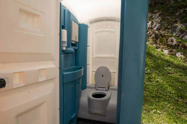 Best Portable restroom trailer rental  in Brodhead, WI